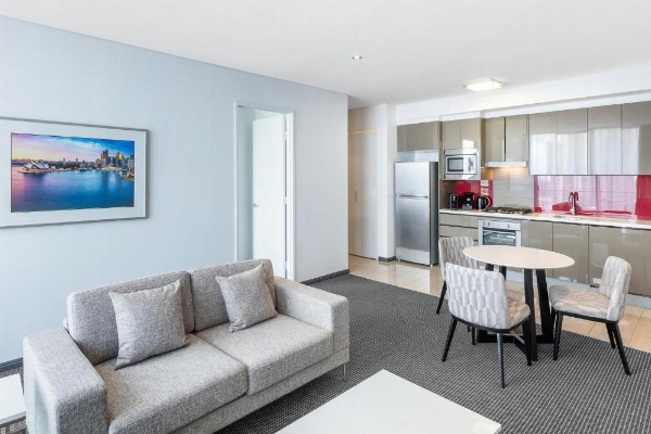 Meriton Suites Campbell Street image 17