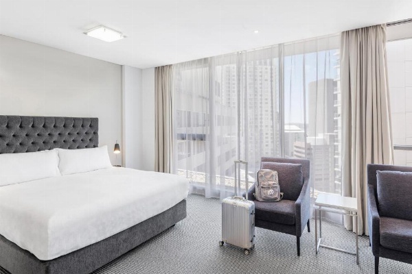 Meriton Suites Campbell Street image 26