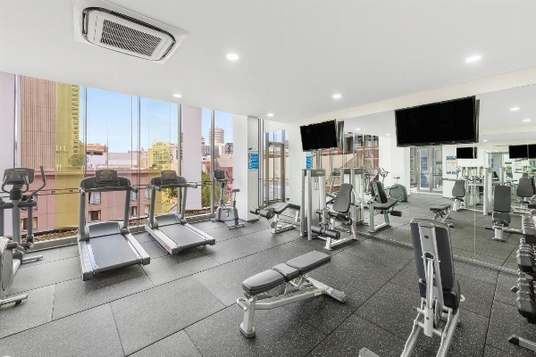 Meriton Suites Campbell Street image 4